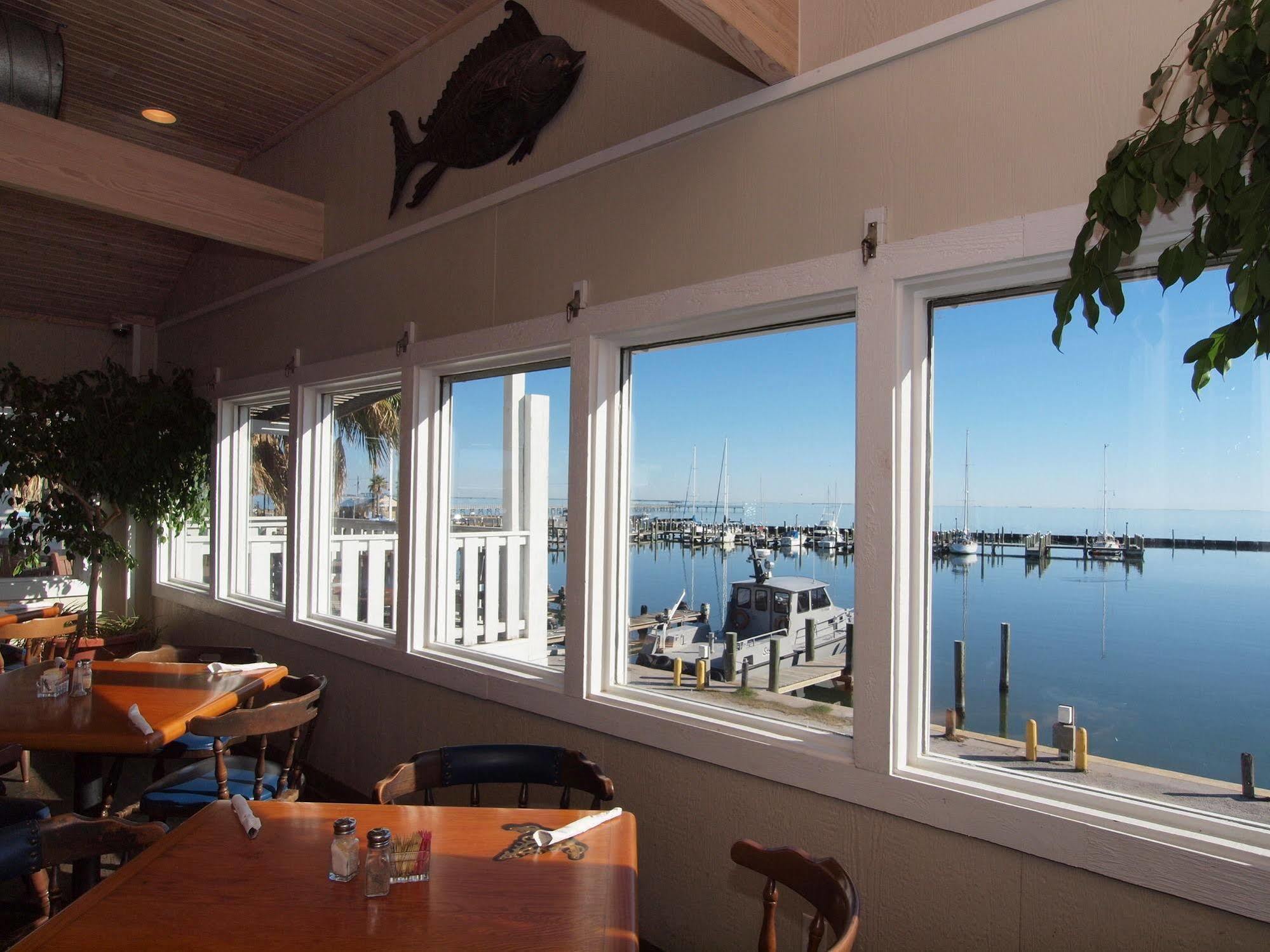 The Inn At Fulton Harbor Buitenkant foto